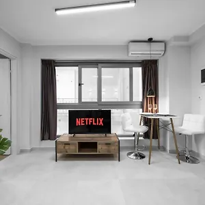 Westay Apartments, The Luxury דירה