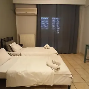 https://thess-rooms-agion-panton-12.hotelschalkidiki.net