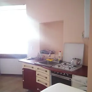 https://apartments-on-generala-grekova.hotelslviv.net
