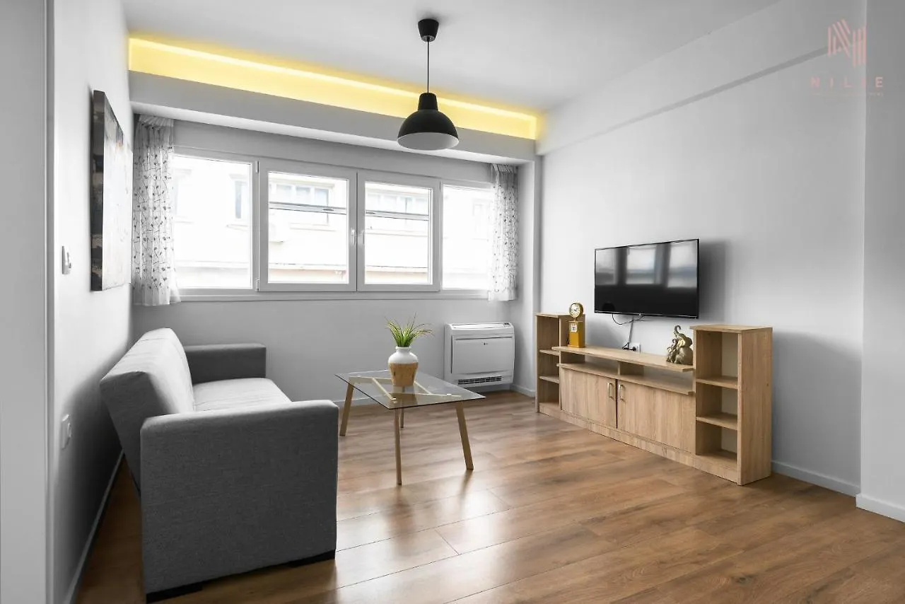 Civilian Boutique Apartments, Nilie Hospitality Mgmt Салоники